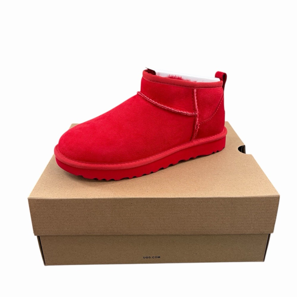 NWB UGG Ultra Mini Classic Women's Boot Samba Red Tonal Bootie‎ Size 6
